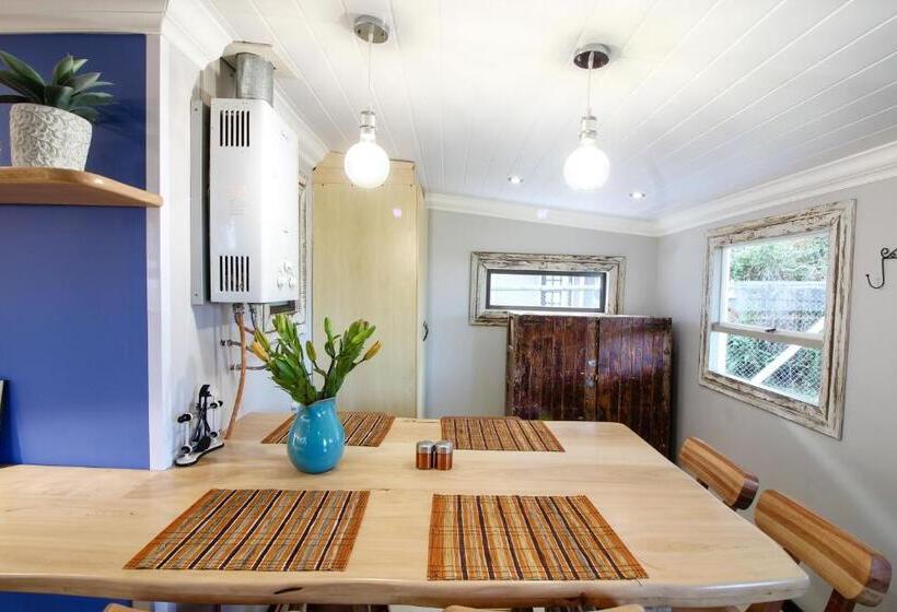 ペンション Lentelus Guesthouse