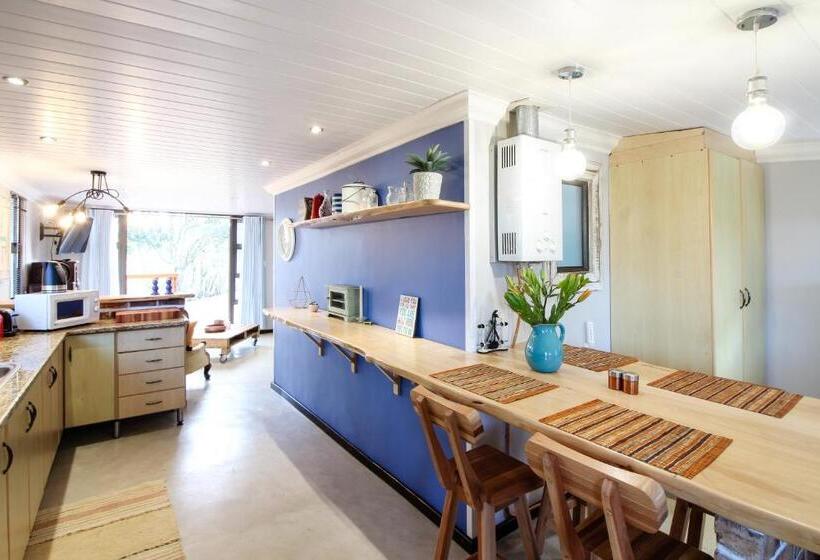 ペンション Lentelus Guesthouse