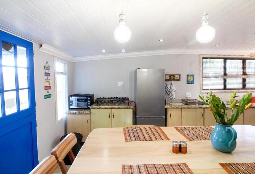 ペンション Lentelus Guesthouse