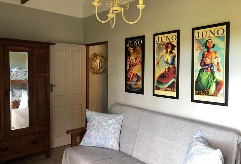 ペンション Lentelus Guesthouse