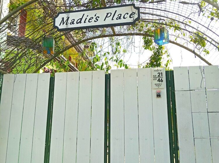 פנסיון Madie S Place
