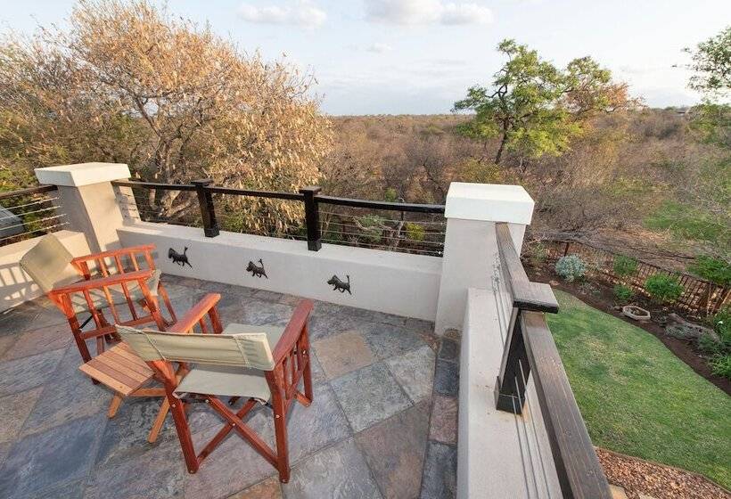 بنسيون Nyaleti Lodge