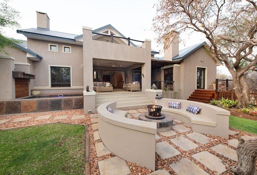 بنسيون Nyaleti Lodge