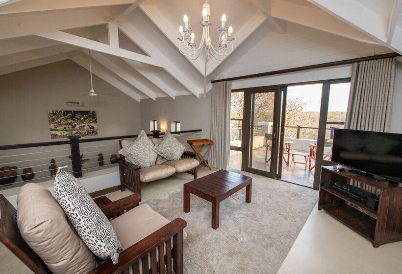 بنسيون Nyaleti Lodge