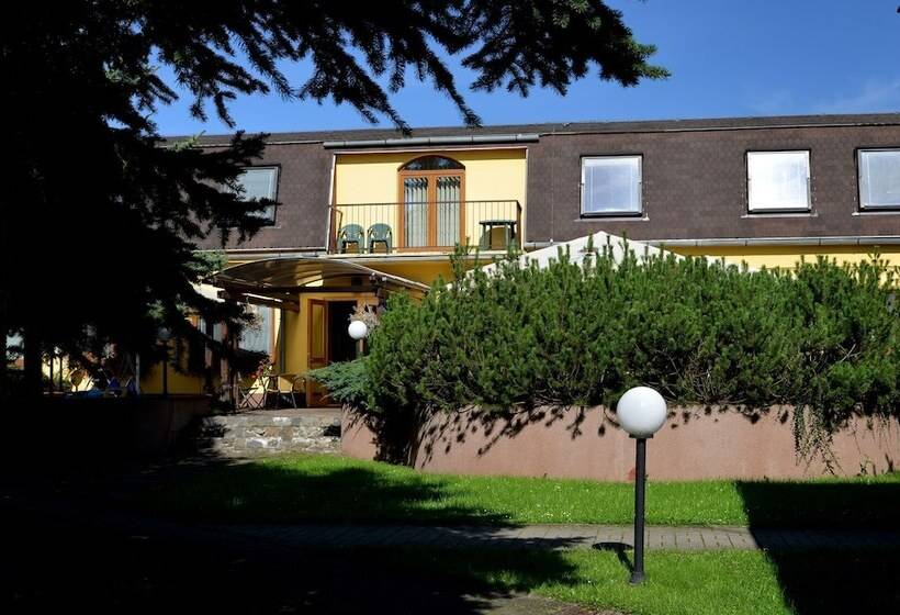 膳宿费 Penzion Agrothermal