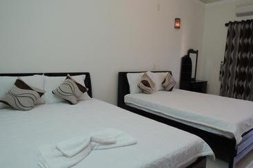 پانسیون Phuong Tay Guest House