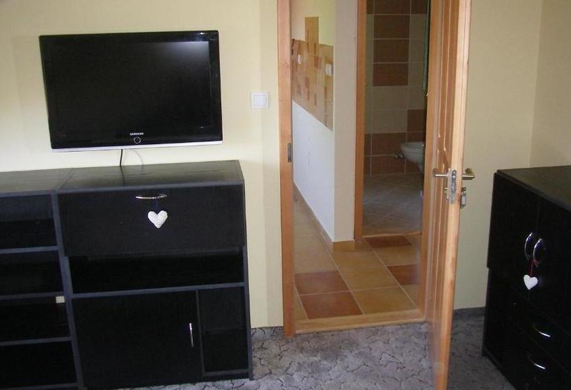 פנסיון Pálma Apartmanház Harkány