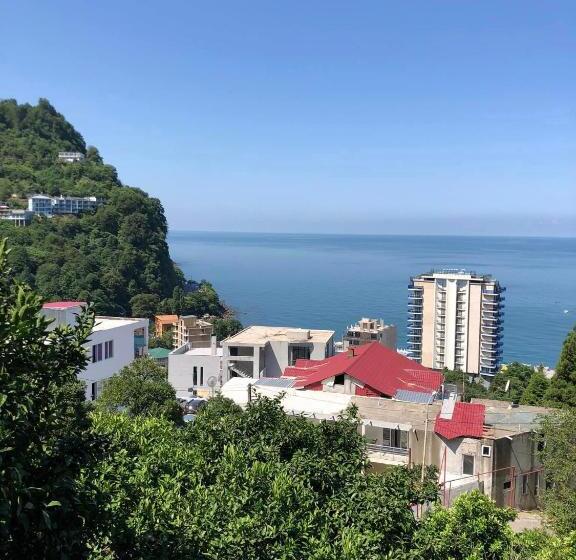 پانسیون Sanni Guest House