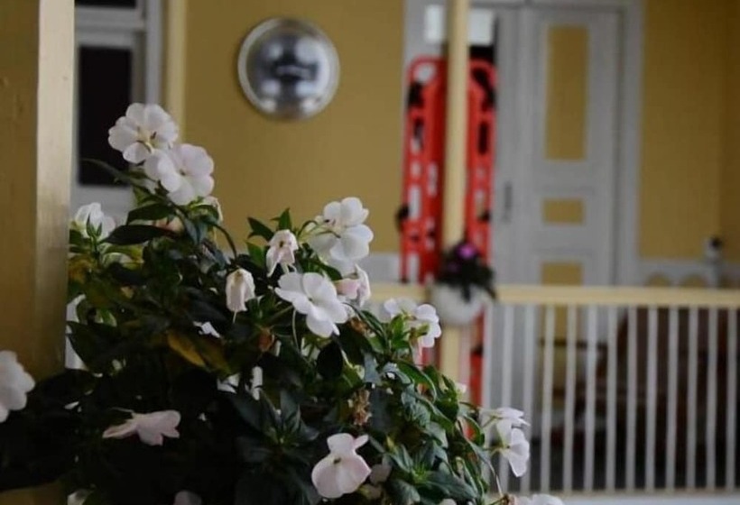 پانسیون Santa Juana