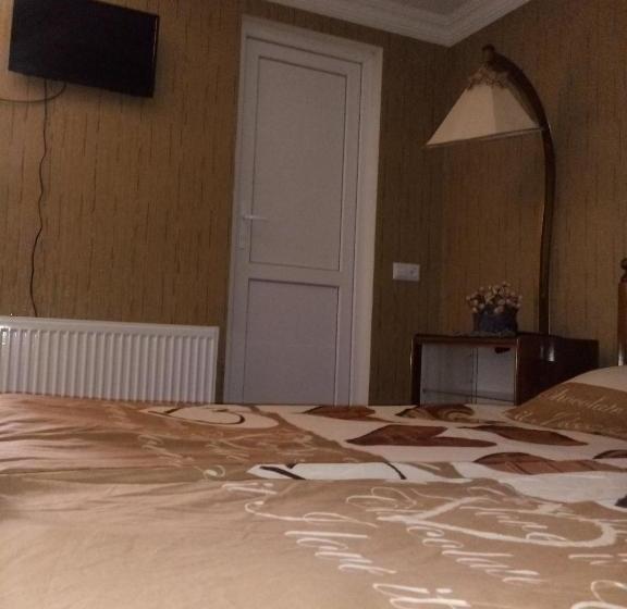 پانسیون Tamar Guest House