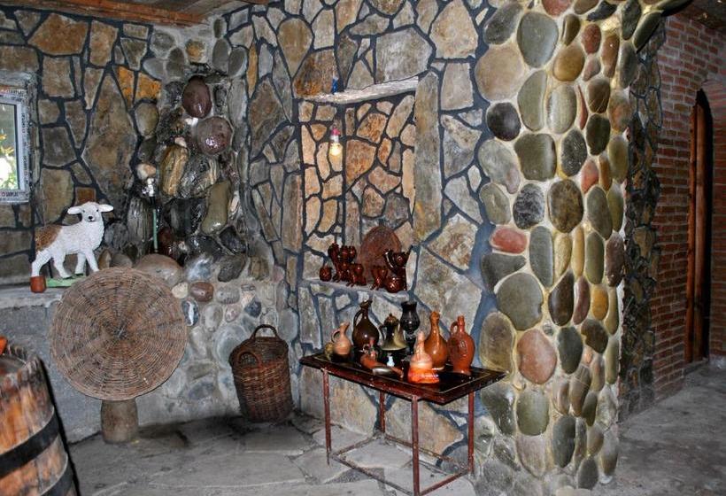 پانسیون Tamar Guest House