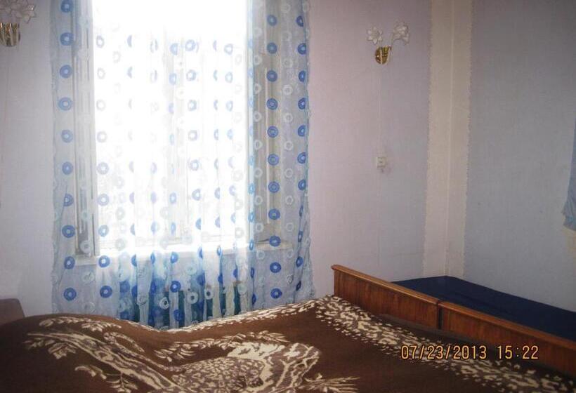 پانسیون Tamar Guest House