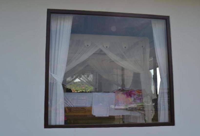 פנסיון The Bbq Guest House