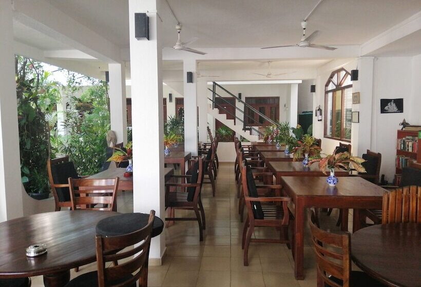 بنسيون Unawatuna Beach Bungalow