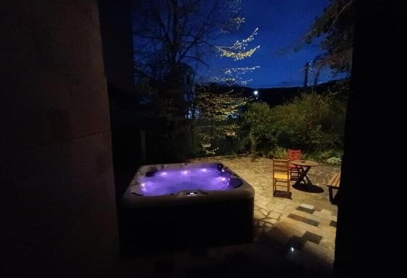 ペンション Villa Forest Way