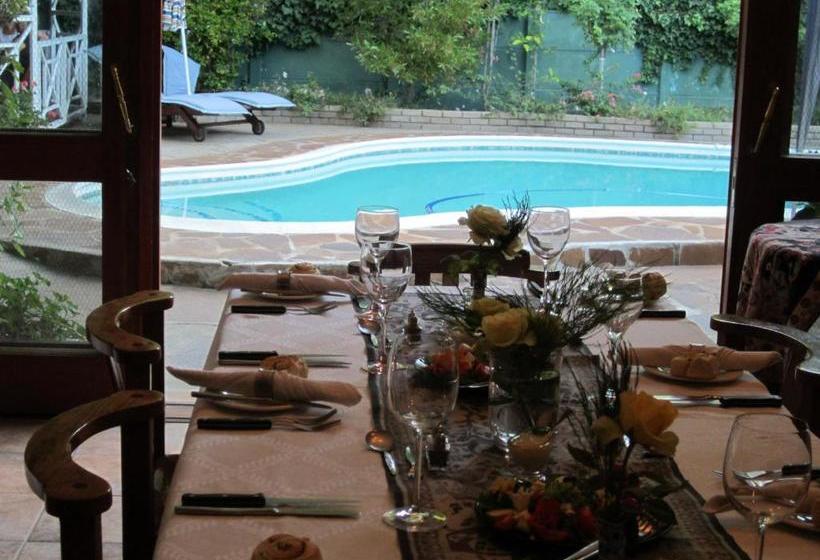 ペンション Villa Ora Guesthouse