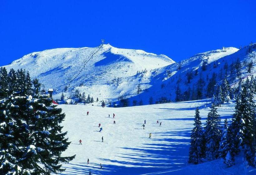 پانسیون Villa Tollazzi