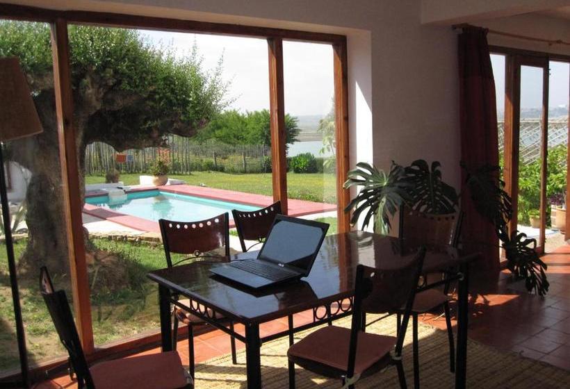 پانسیون Villa Zahra