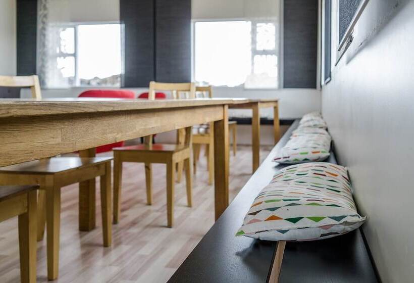 پانسیون Vogar Travel Service