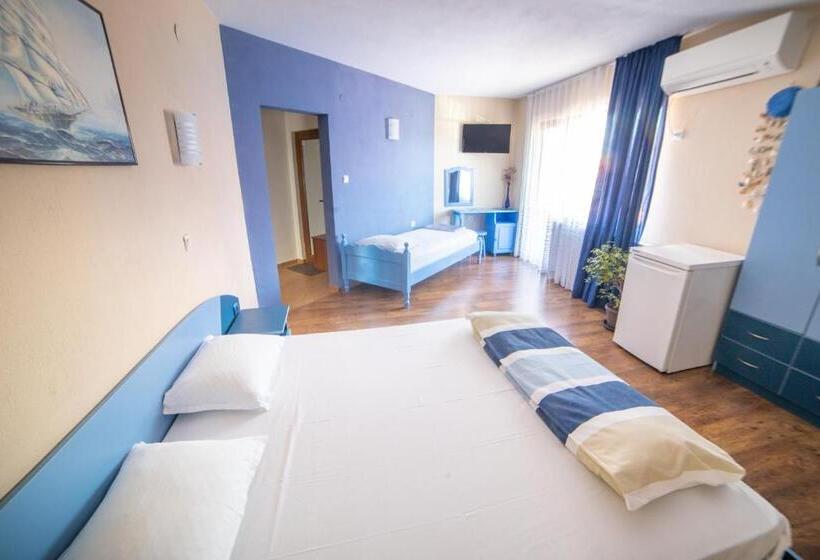 펜션 Zenith Guest House