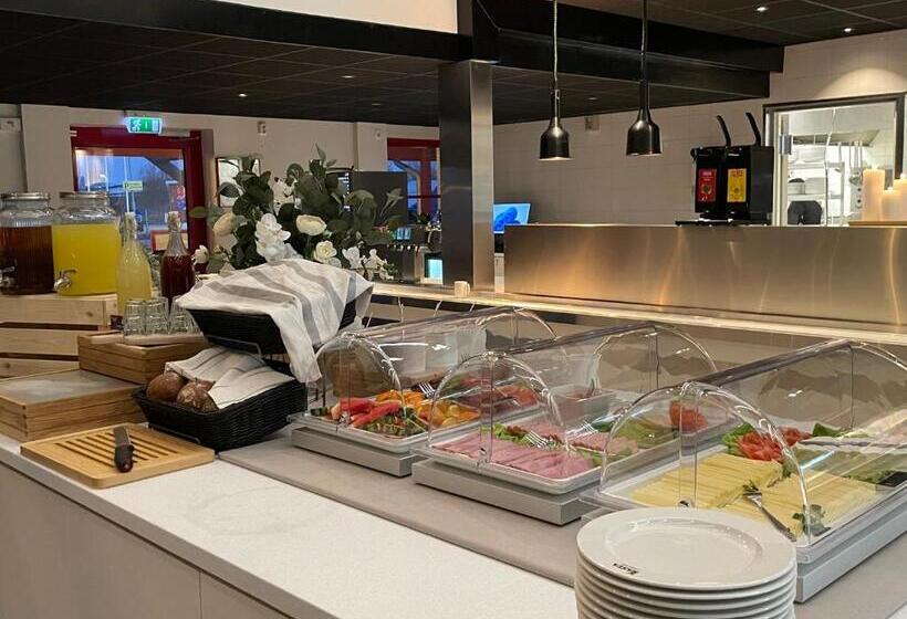 הוסטל Rasta Bromölla