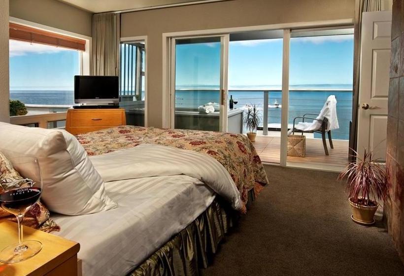 הוסטל Channel House