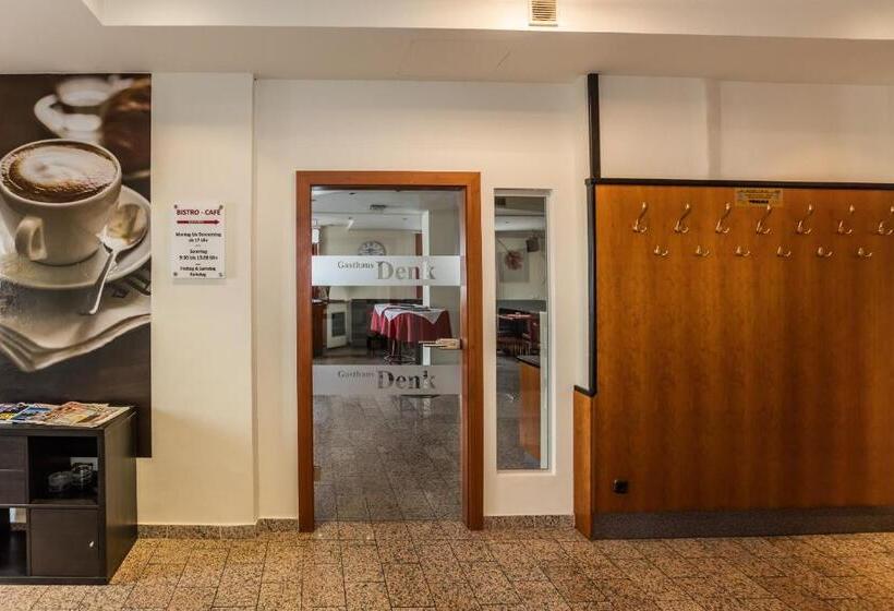 ユースホステル Denk Bed & Breakfast