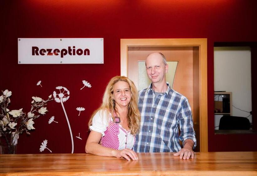 旅馆 Denk Bed & Breakfast