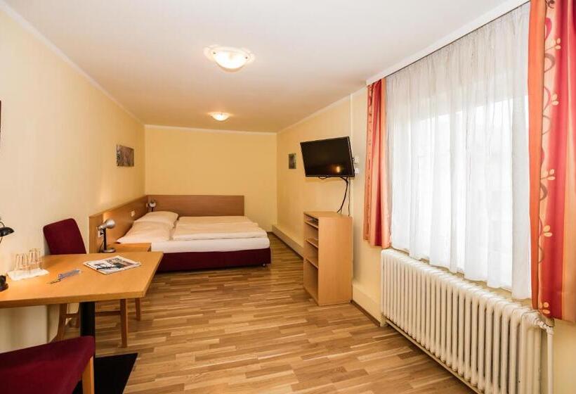 旅馆 Denk Bed & Breakfast