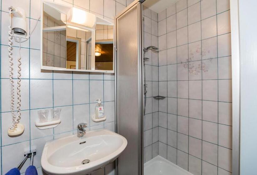 旅馆 Denk Bed & Breakfast