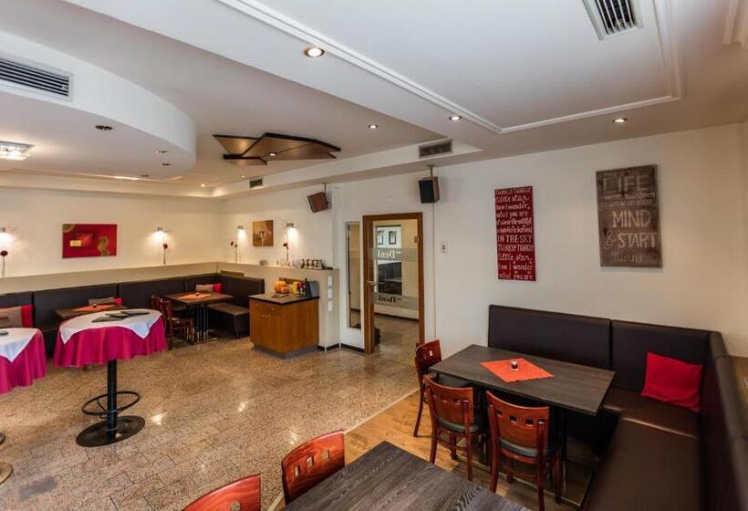 旅馆 Denk Bed & Breakfast