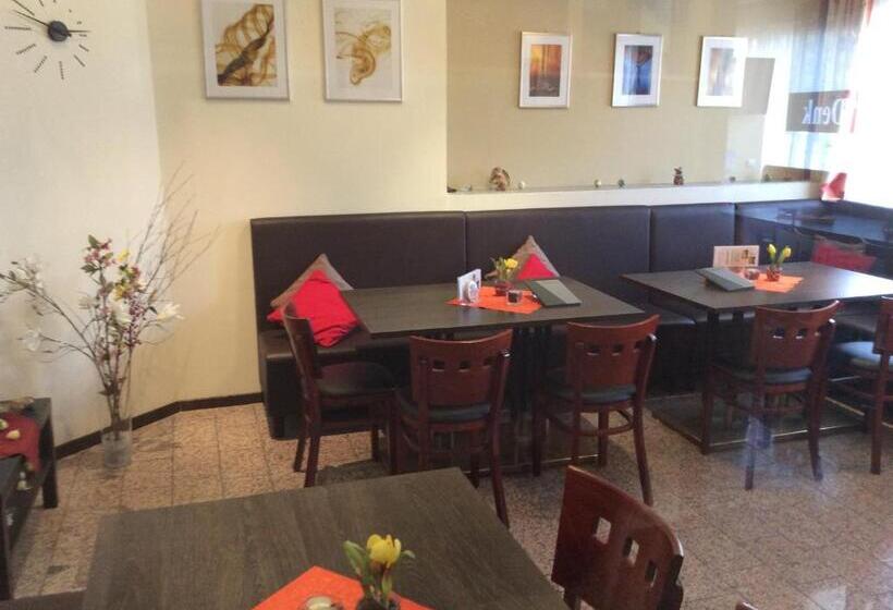 旅馆 Denk Bed & Breakfast