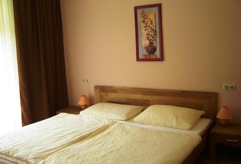 הוסטל Gasthof Zum Heiligen Nikolaus