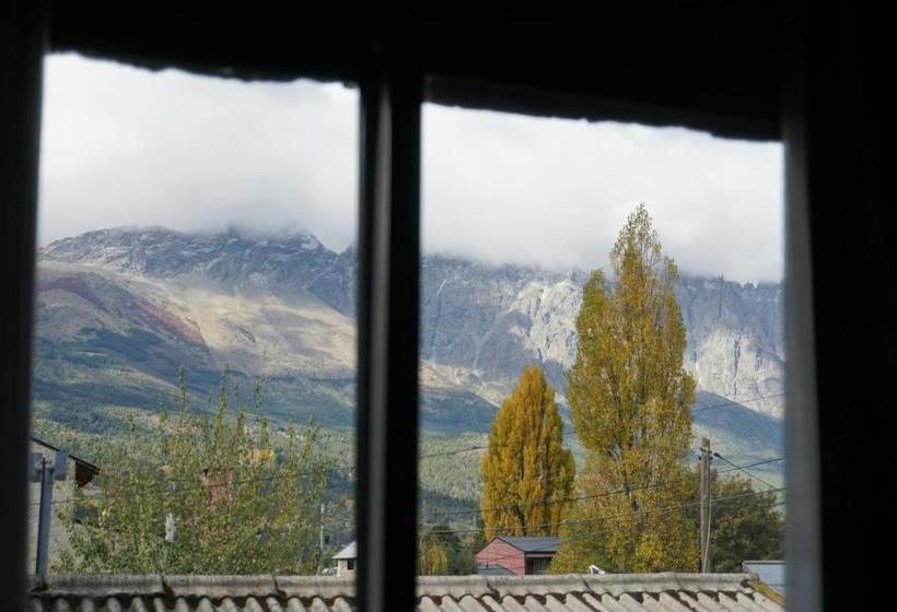 旅馆 Hospedaje Unelen