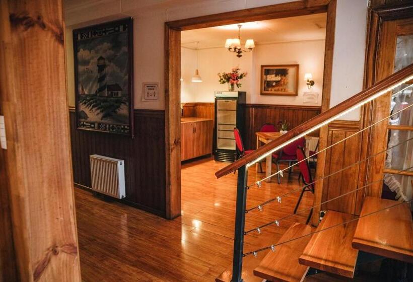 הוסטל Hostal Hielo Sur