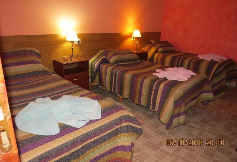 Общежитие Hosteria Kaiken Gregores