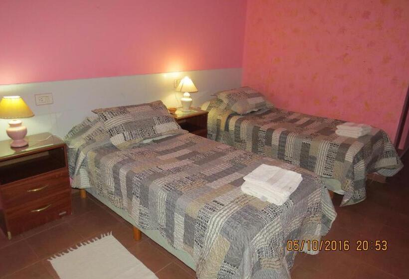 Общежитие Hosteria Kaiken Gregores