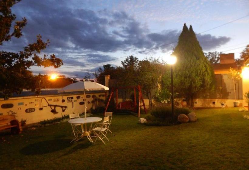 فندق صغير Raices Del Carolino   Suites De Altagracia