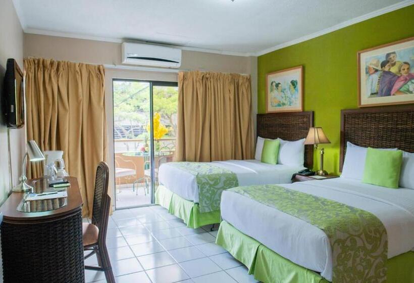 Aparthotel Guijarros