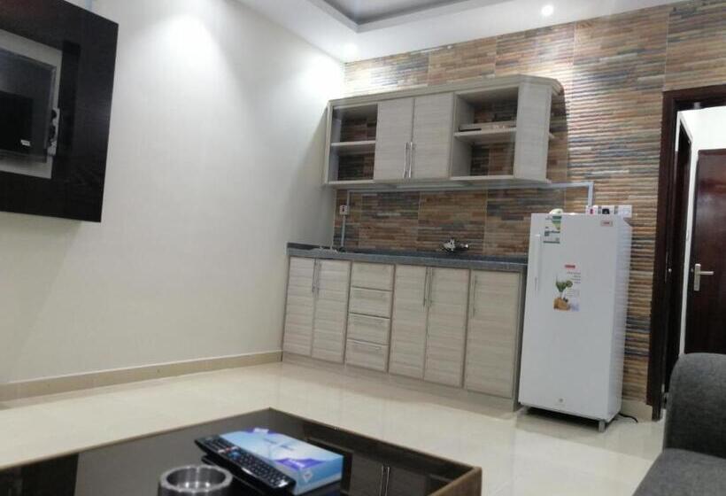 Fakhamat Al Orjoana & Suites