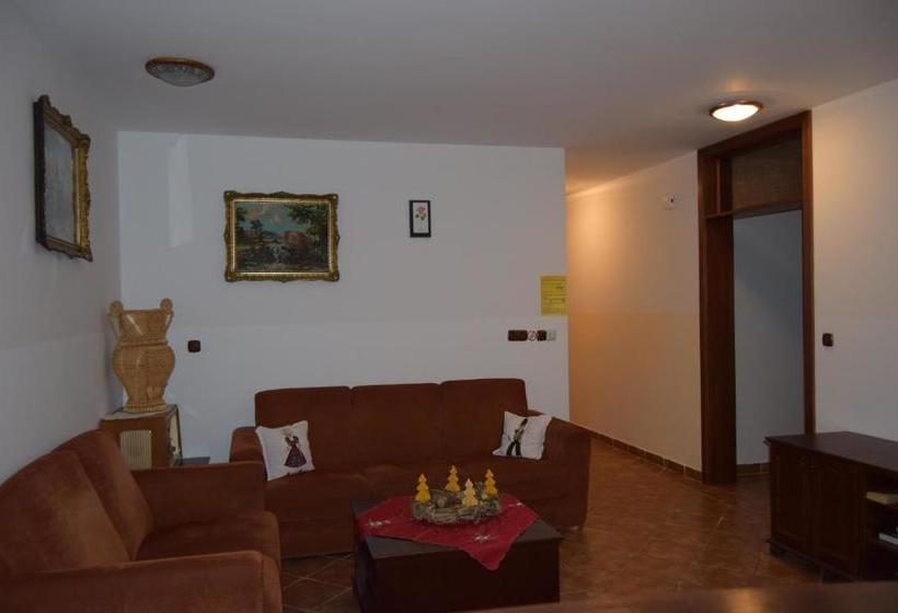 هتل Farm Stay Frank Ozmec Wine And Glamping Estate