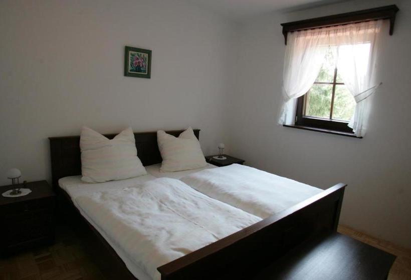 هتل Farm Stay Frank Ozmec Wine And Glamping Estate