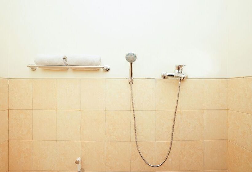 فندق Penginapan Sinar Harapan Near Gor Mastrip Probolinggo