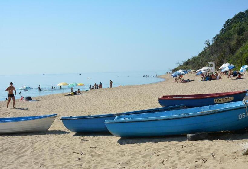 Moreto Seaside Apart