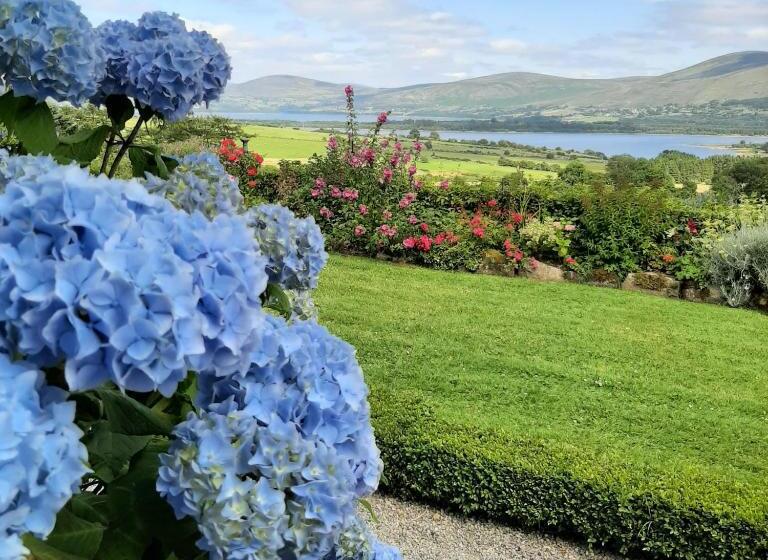 פנסיון Abhainn Ri Farmhouse