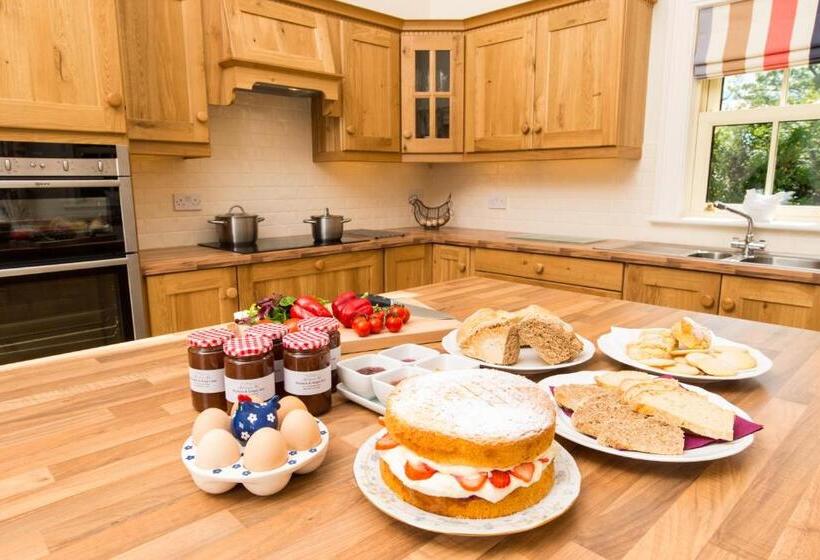 פנסיון Abhainn Ri Farmhouse