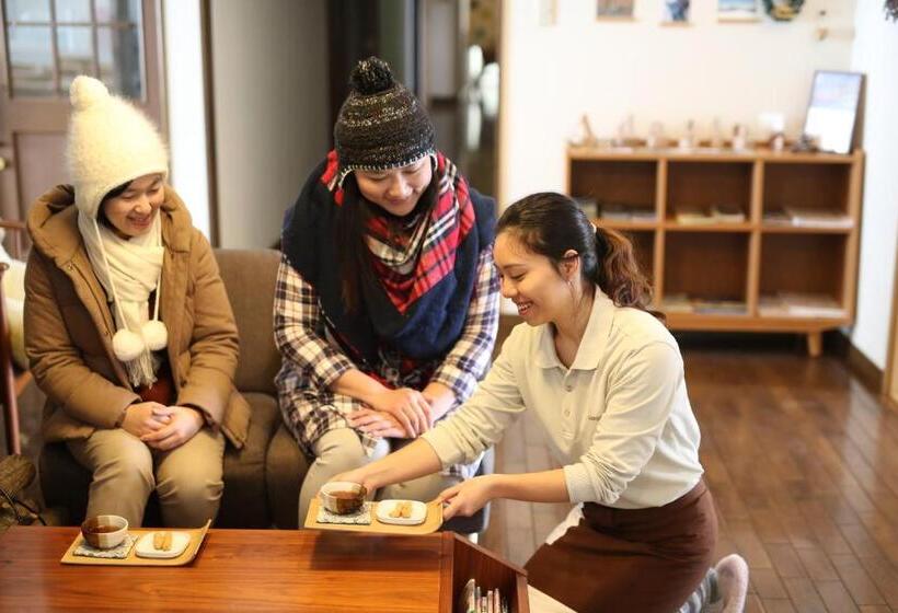 بنسيون Adagio Hokkaido