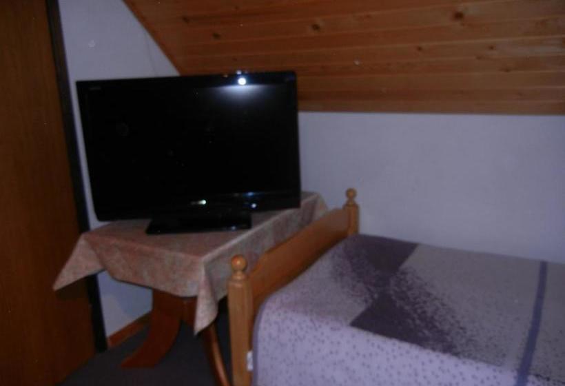 پانسیون Apartments & Rooms Stare