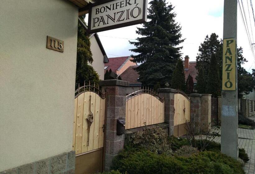 פנסיון Bonifert Vendégház