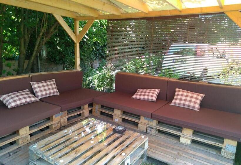 بنسيون Bonifert Vendégház